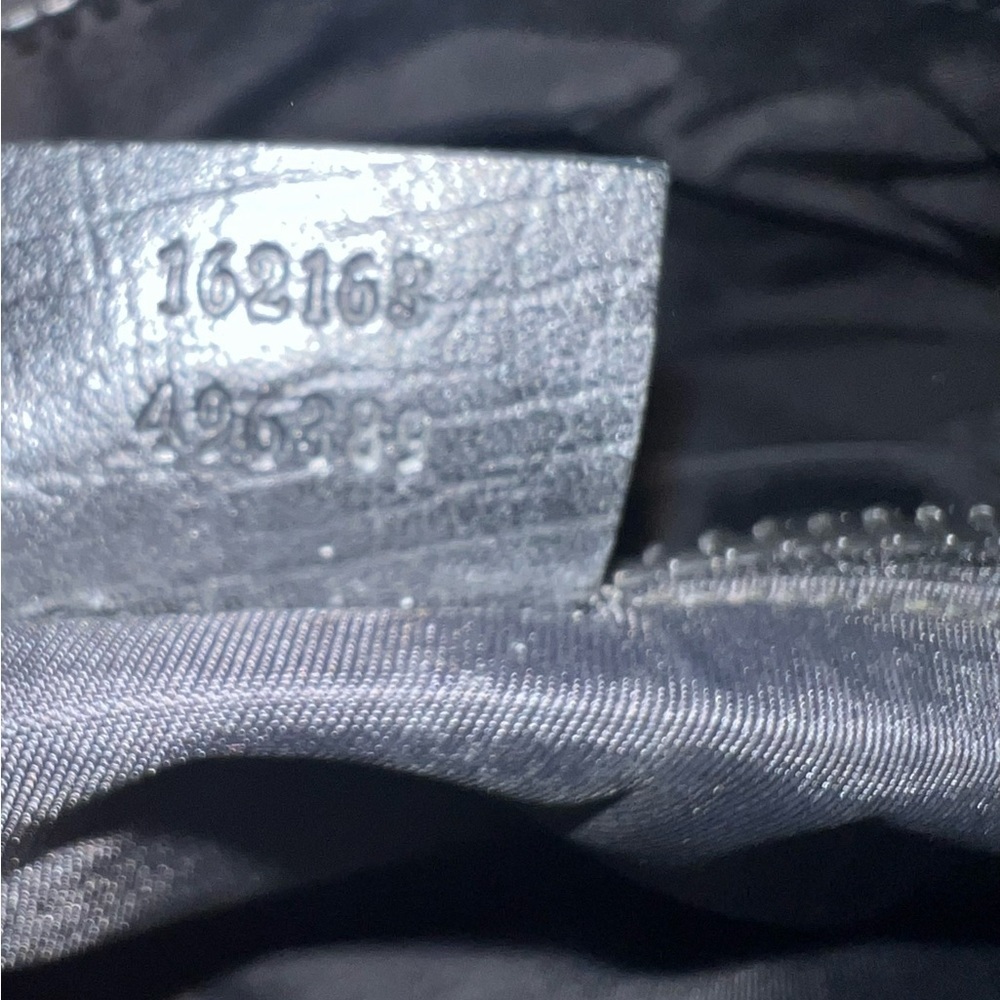 GUCCI GG Supreme Vertical Tote - Picture 15 of 16